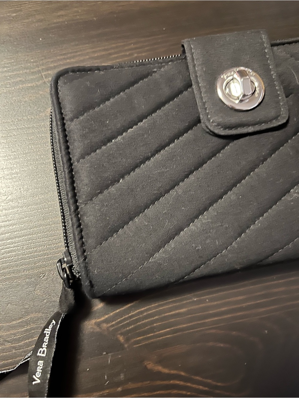 Vera Bradley RFID Turnlock Wallet Classic Black Quilted - Picture 3 of 8